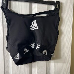 Adidas sports bra size M